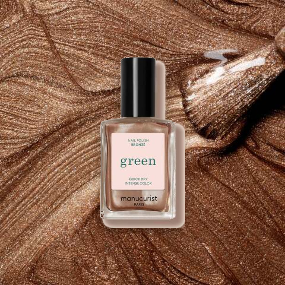 Vernis à ongles Green Manucurist Bronze sur un fond de sa couleur