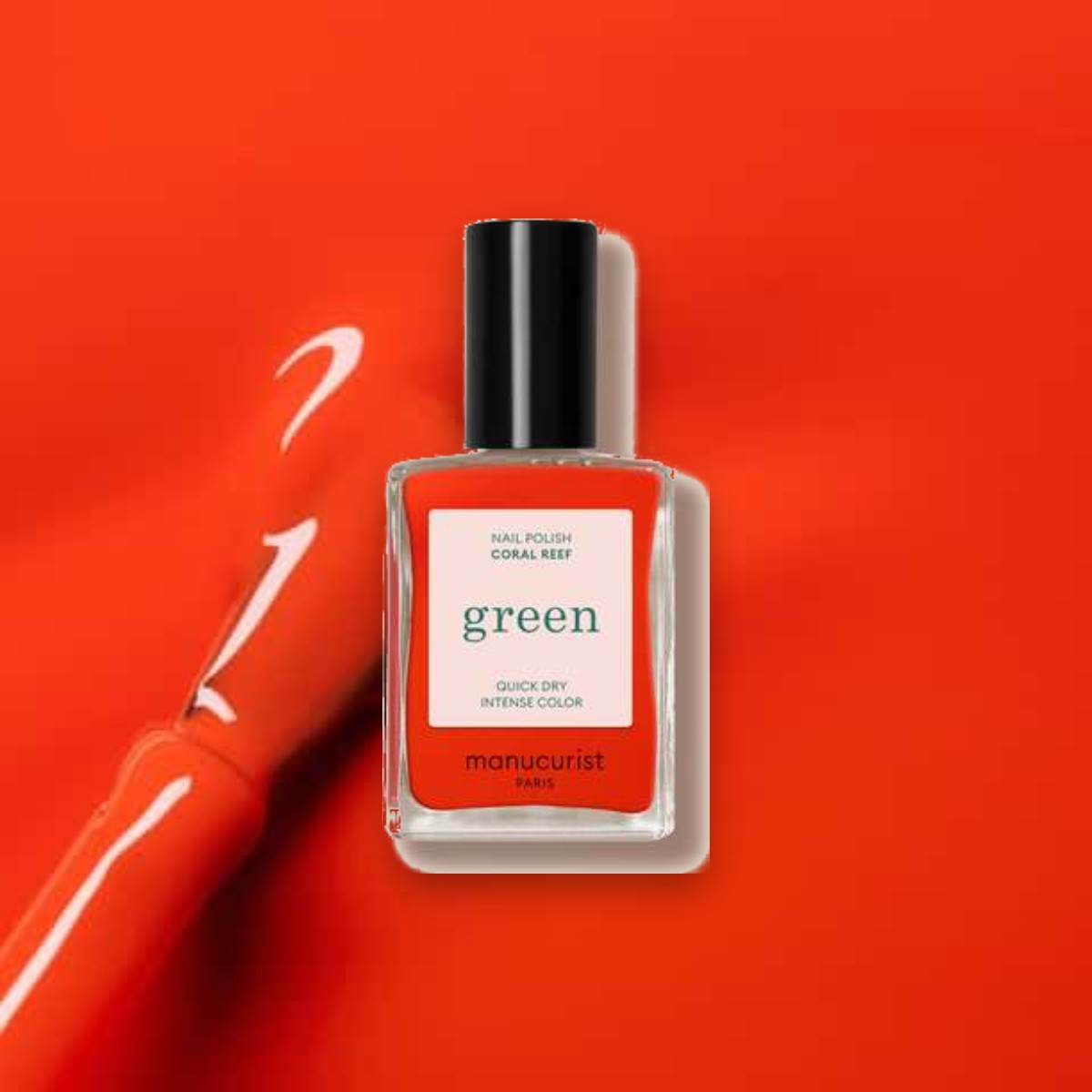 Vernis à ongles Green Manucurist Coral reef sur un fond de sa couleur