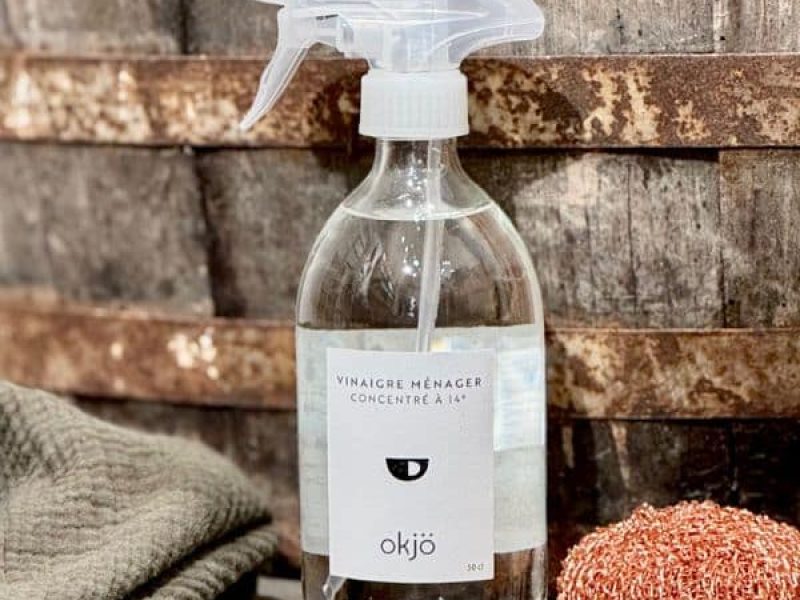 Vinaigre blanc concentré pour le ménage Okjö en flacon verre rechargeable – nettoyant naturel à 14° fabriqué en France